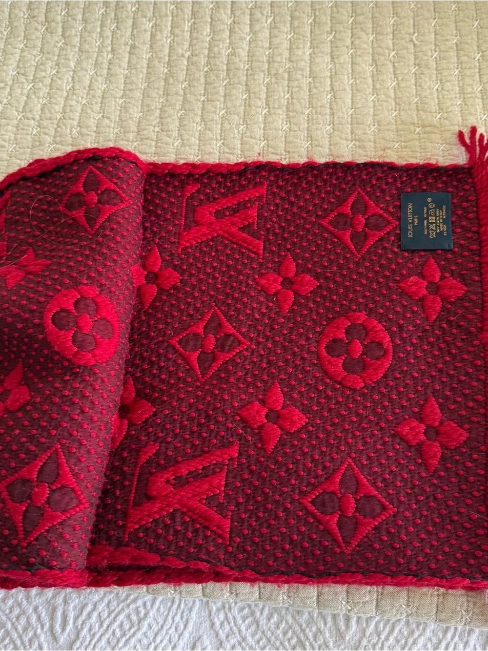 Louis Vuitton Rubis Logomania Scarf